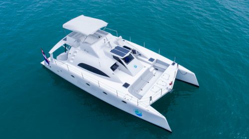 Катамаран Stealth 47 в аренду на Пхукете